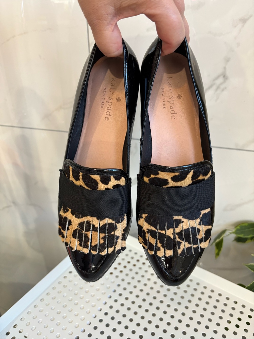SOLD Kate Spade Trophy Leopard Calf Hair Patent Leather Kiltie Loafers - Size 6M - Picture 2 of 13